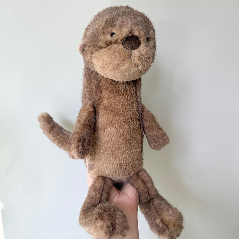 AUTHENTIC Jellycat Brooke Otter NWT - Fast Shipping!